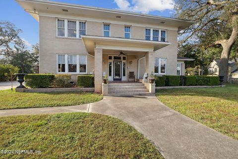 A home in Jacksonville