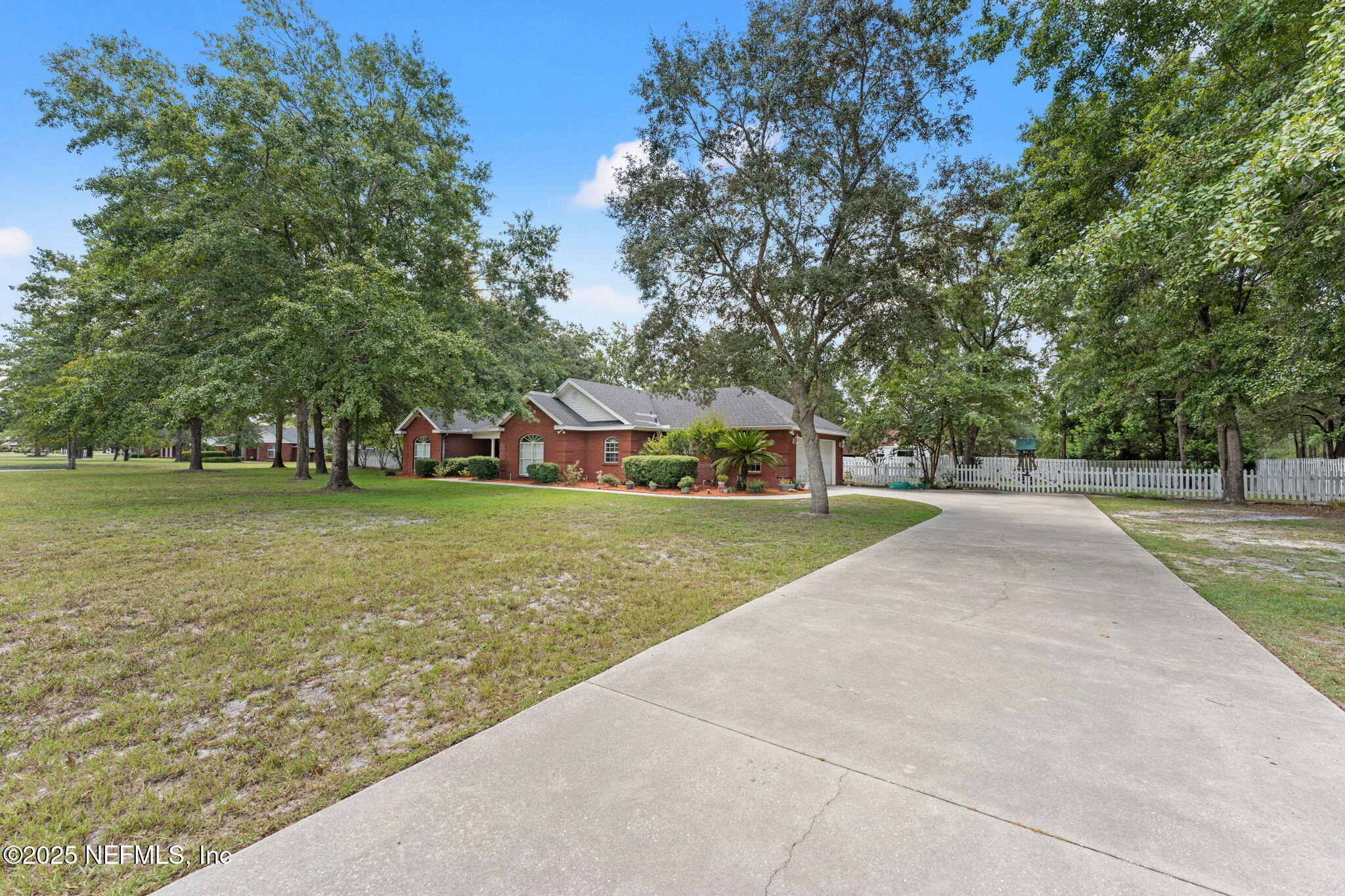 4344 RAINTREE Drive