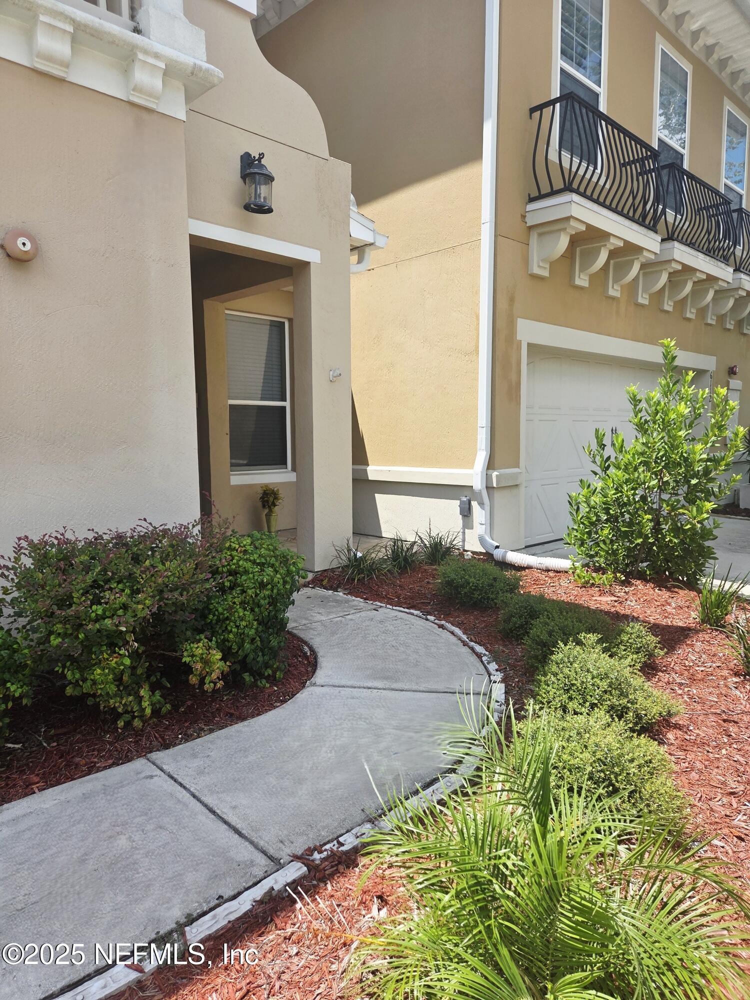 6116 CLEARSKY Drive
