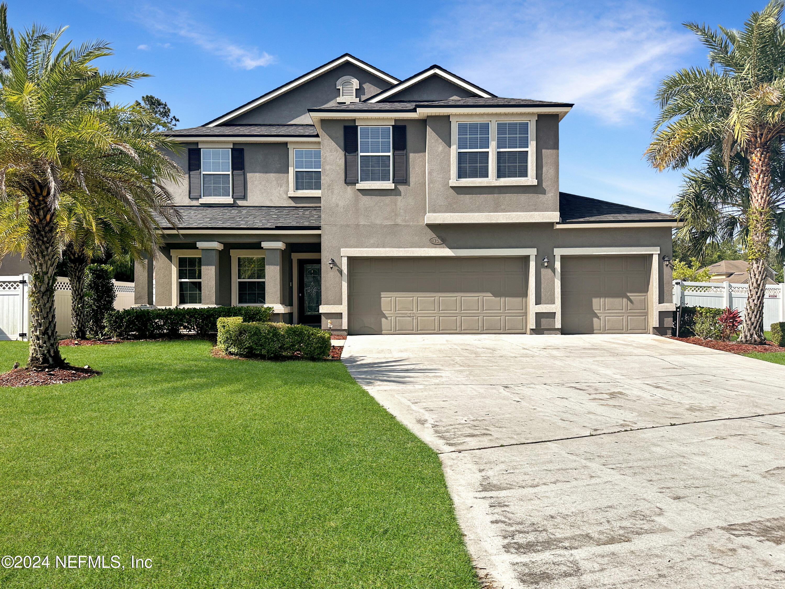 St Johns, FL home for sale located at 752 W Kings College Drive, St Johns, FL 32259