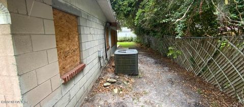 A home in Jacksonville