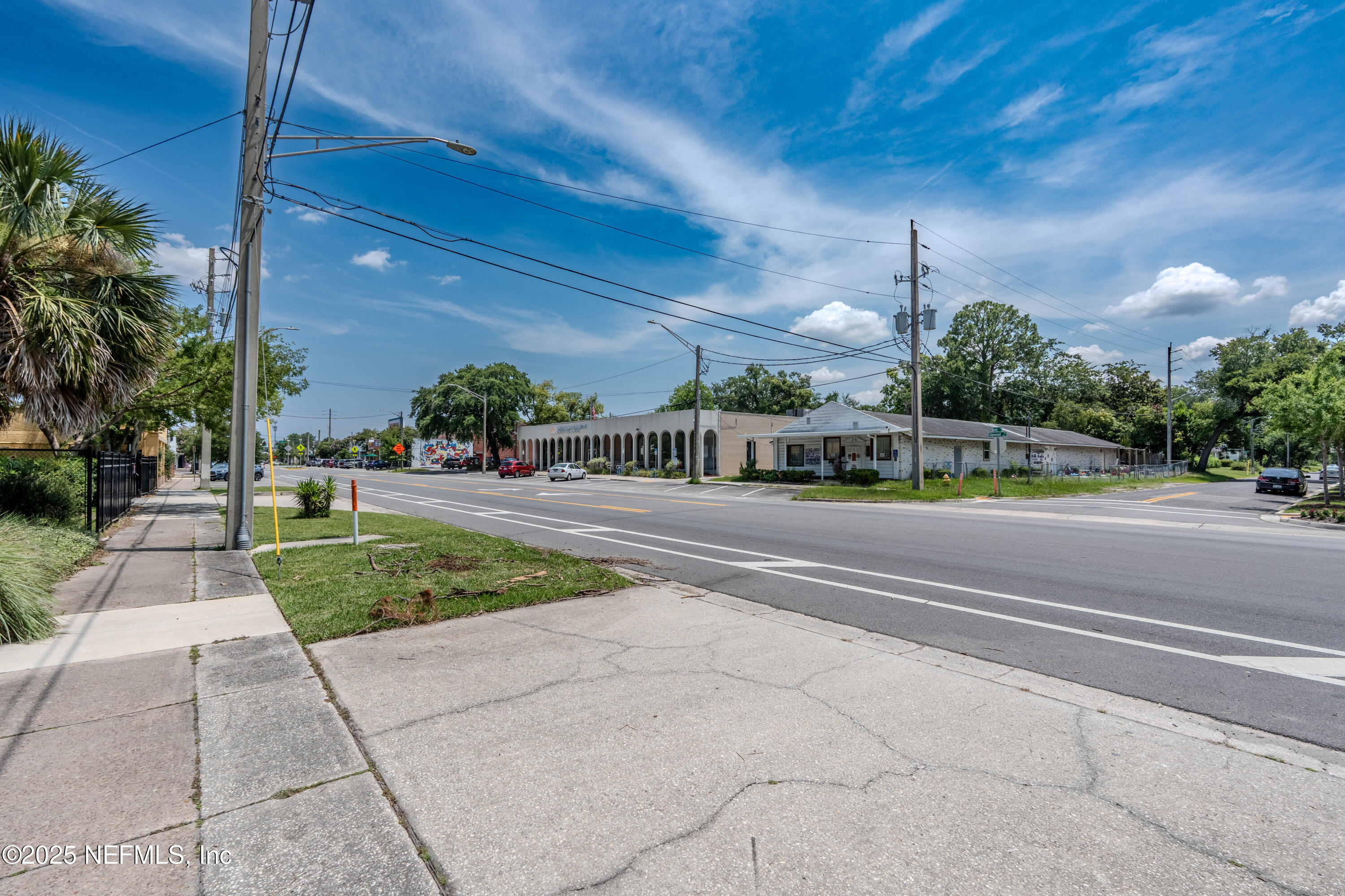 857 EDGEWOOD Avenue S