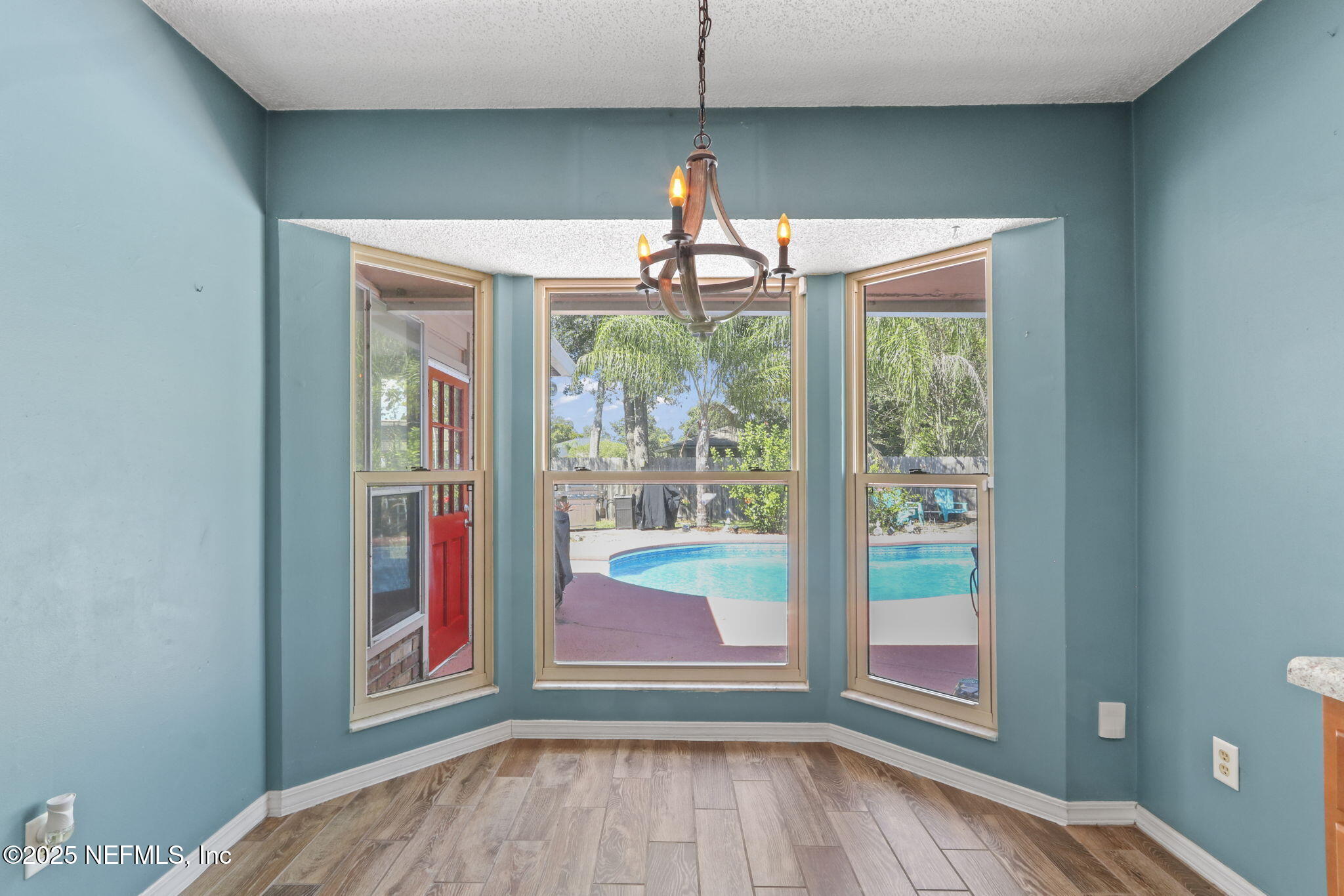 120 VANDERFORD Road N