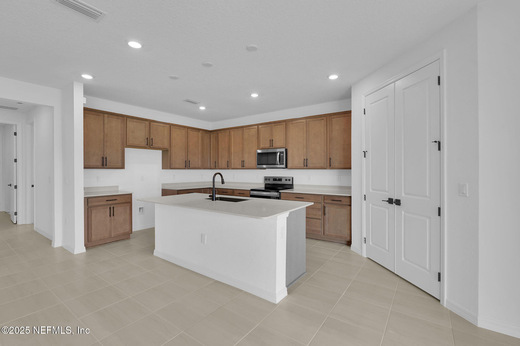 3407 AMERICANA Drive