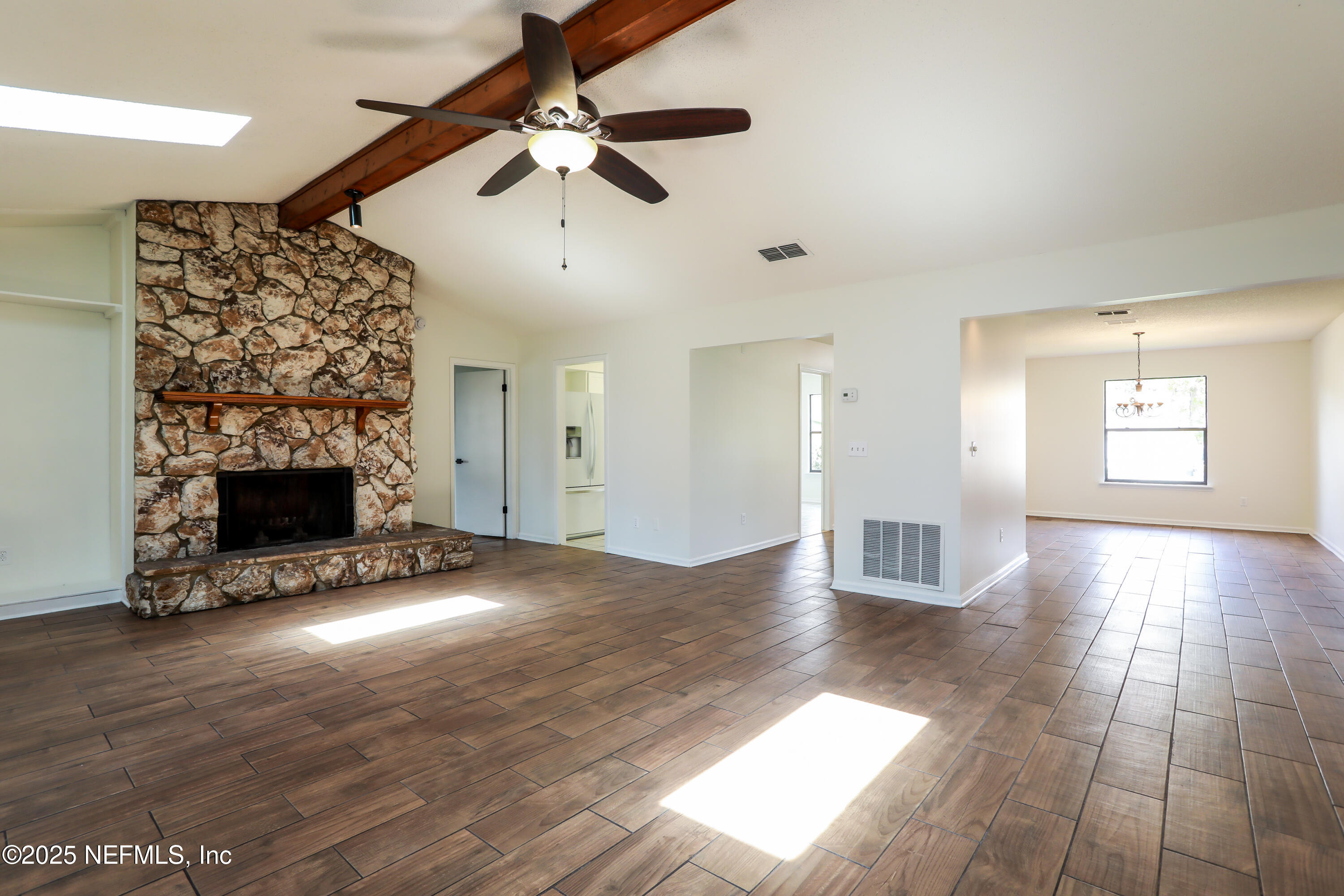 5228 GATHERING OAKS Court W