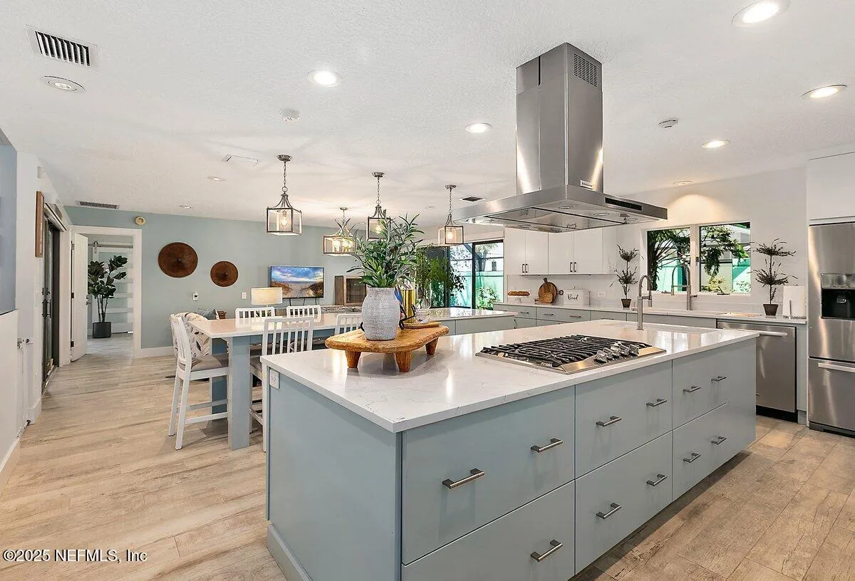 Ponte Vedra Beach, Florida, 32082, United States, 4 Bedrooms Bedrooms, ,4 BathroomsBathrooms,Residential,Active,1998095