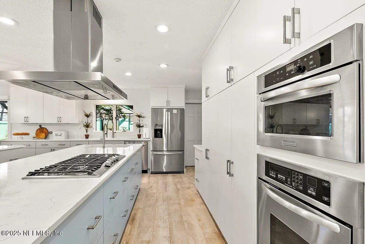 Ponte Vedra Beach, Florida, 32082, United States, 4 Bedrooms Bedrooms, ,4 BathroomsBathrooms,Residential,Active,1998095