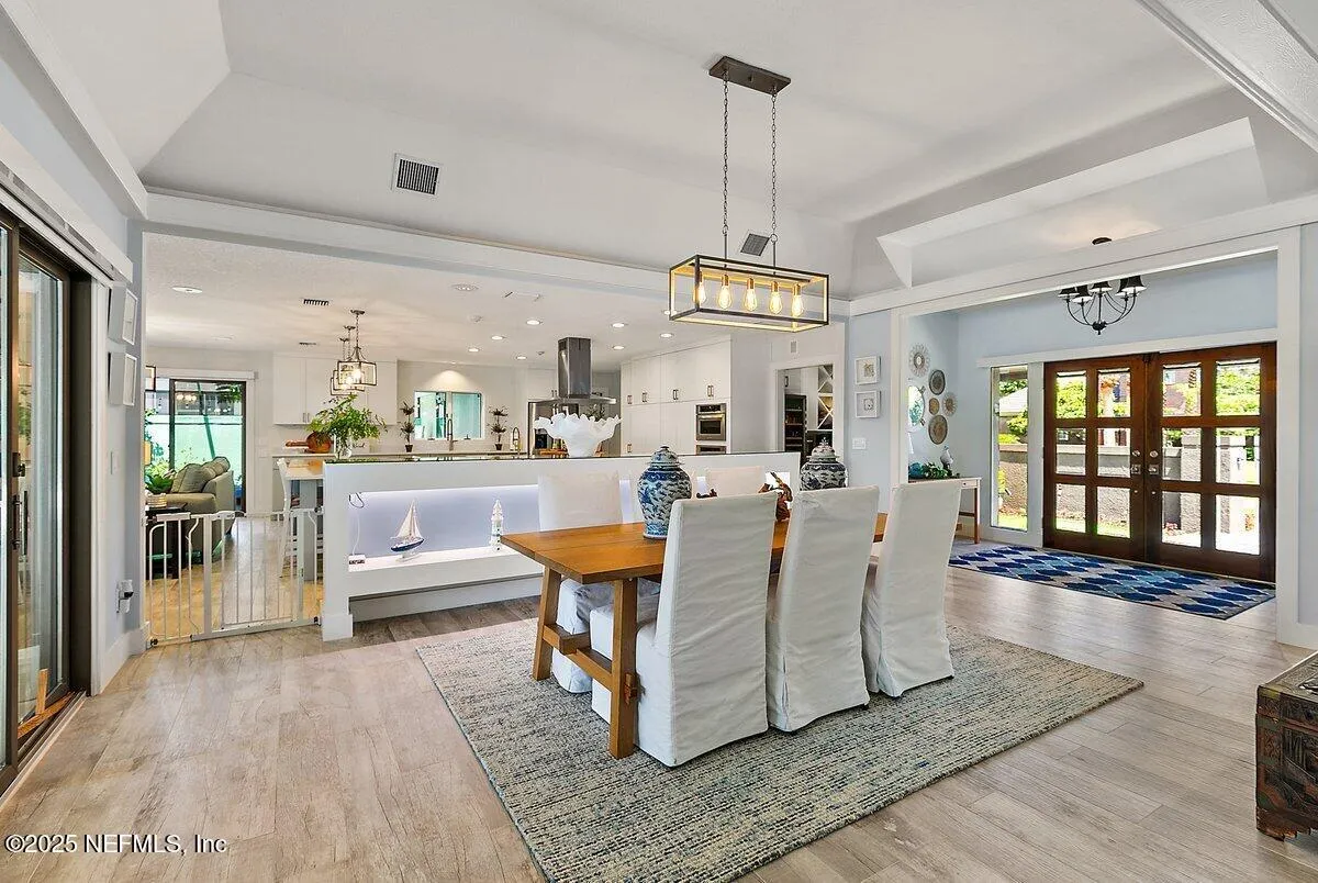 Ponte Vedra Beach, Florida, 32082, United States, 4 Bedrooms Bedrooms, ,4 BathroomsBathrooms,Residential,Active,1998095