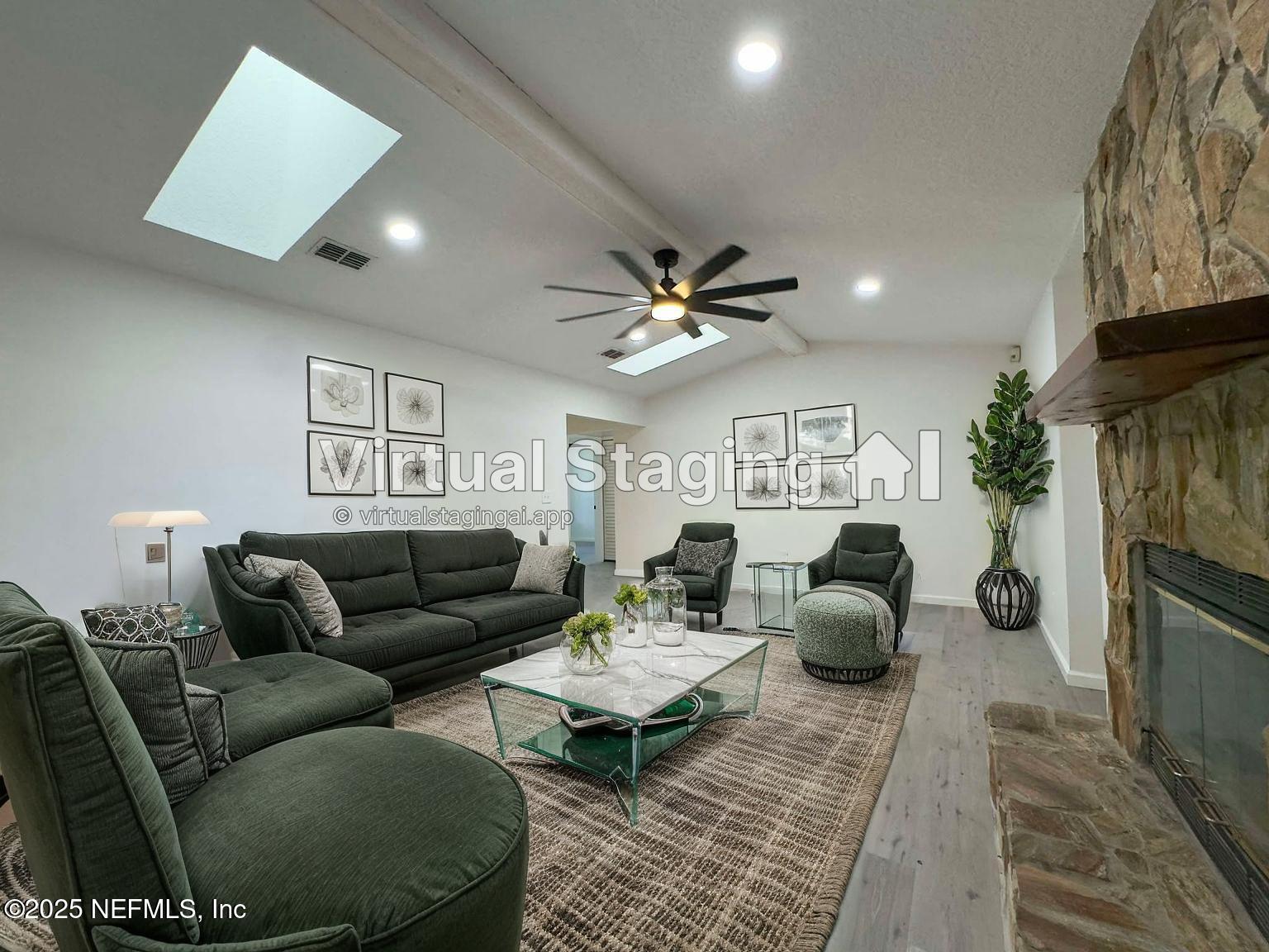 393 RIVER REACH Road