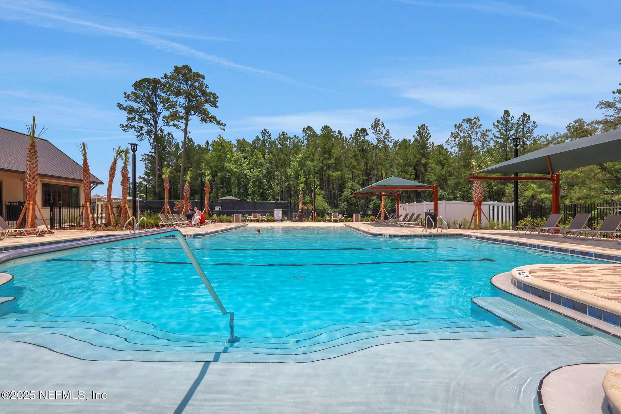 2475 JENNINGS FARM Drive