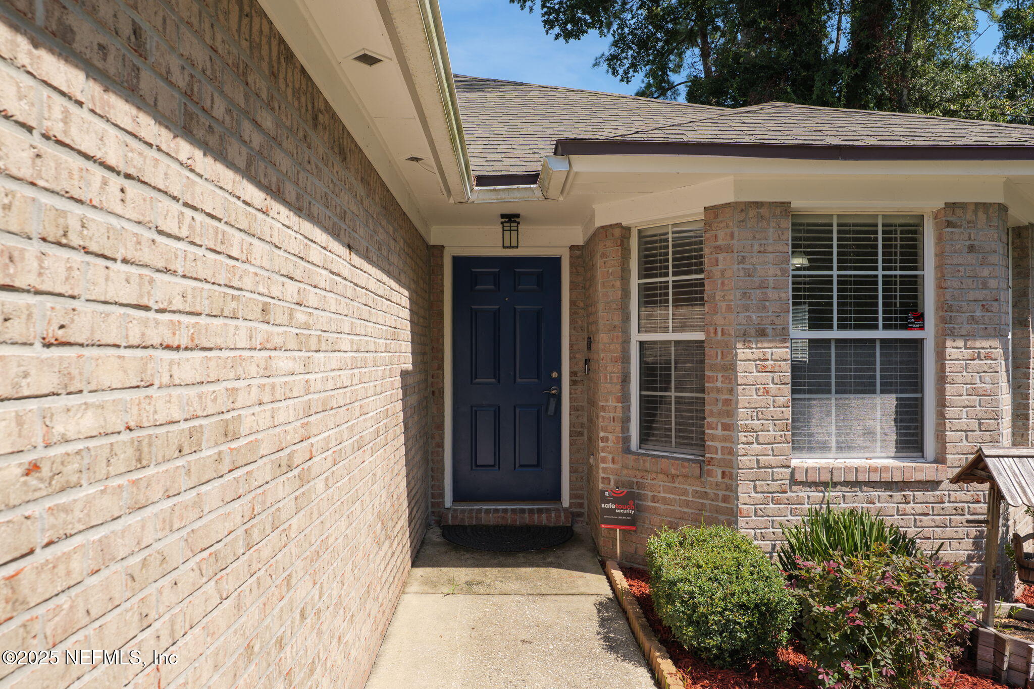 7753 SPRING BRANCH Drive N