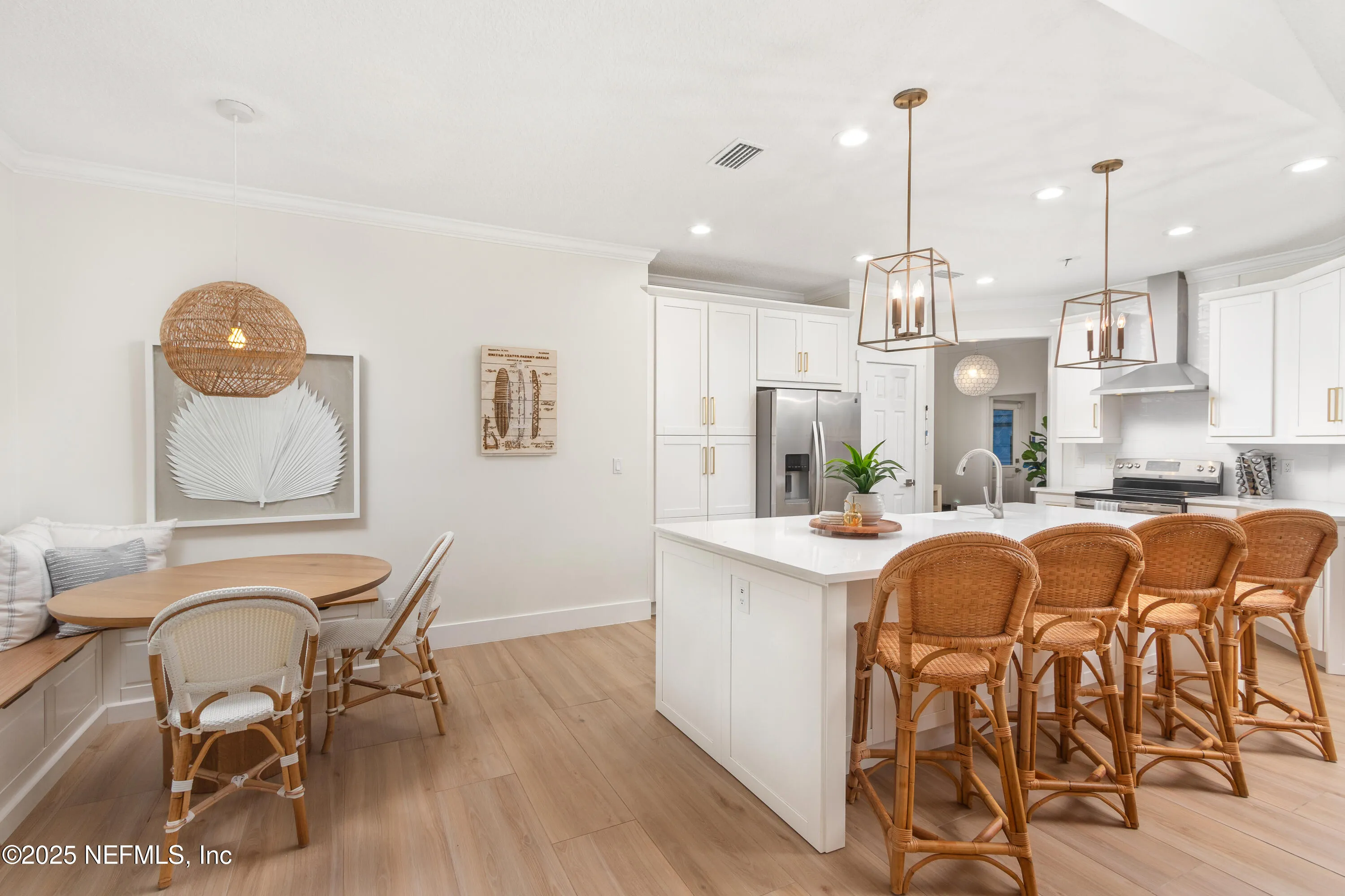 Jacksonville Beach, Florida 32250, United States, 4 Bedrooms Bedrooms, ,2 BathroomsBathrooms,Residential,Pending,94501