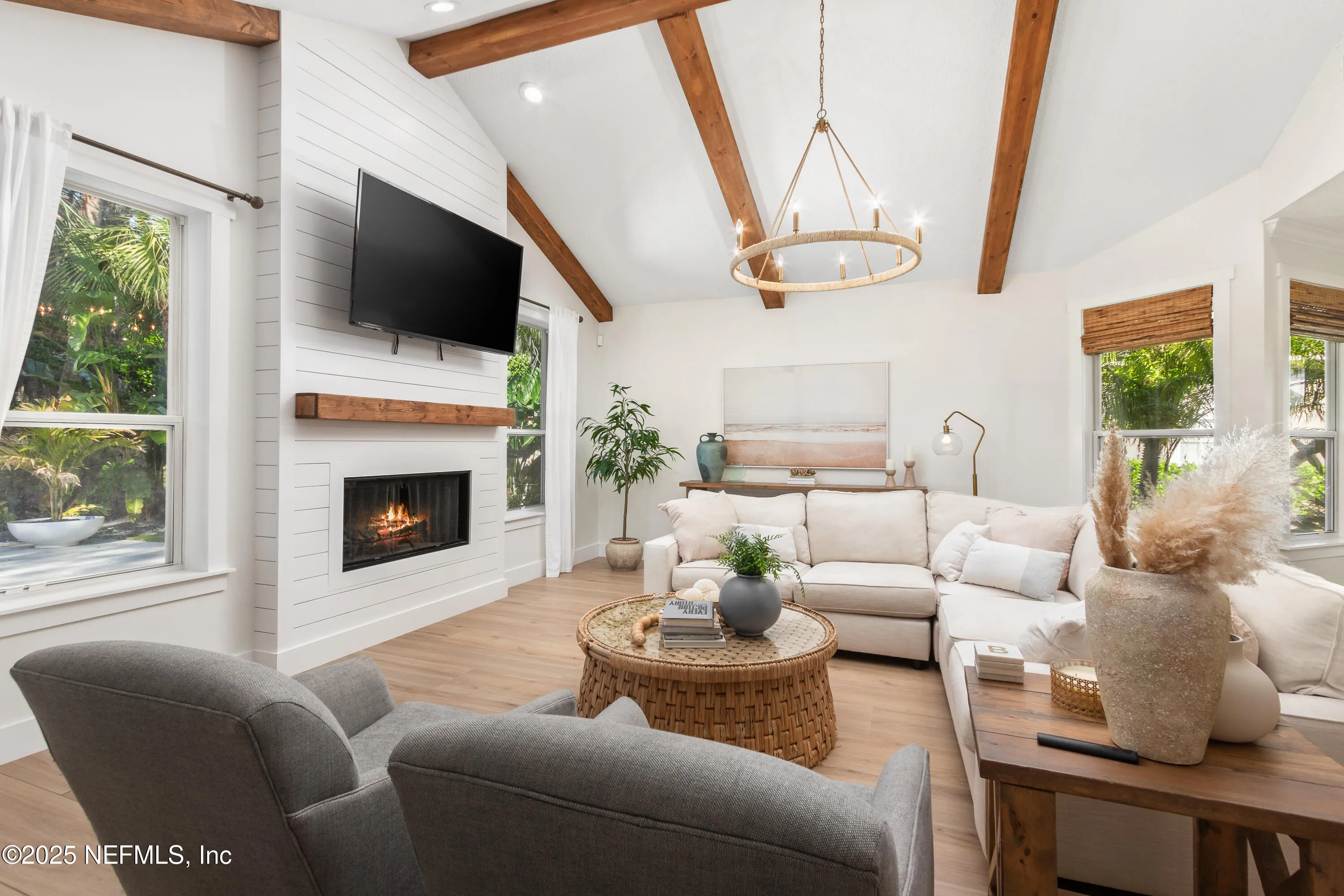 Jacksonville Beach, Florida 32250, United States, 4 Bedrooms Bedrooms, ,2 BathroomsBathrooms,Residential,Pending,94501