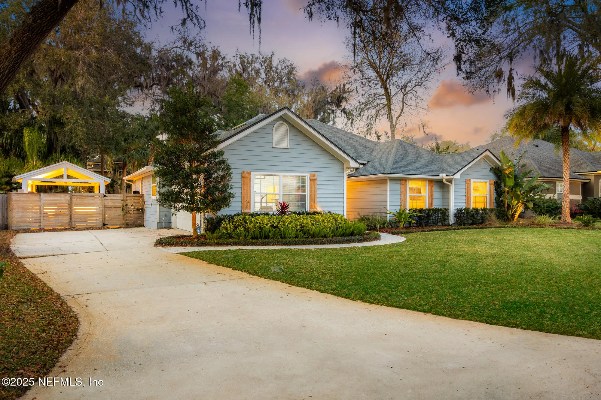 Jacksonville Beach, Florida 32250, United States, 4 Bedrooms Bedrooms, ,2 BathroomsBathrooms,Residential,Pending,94501