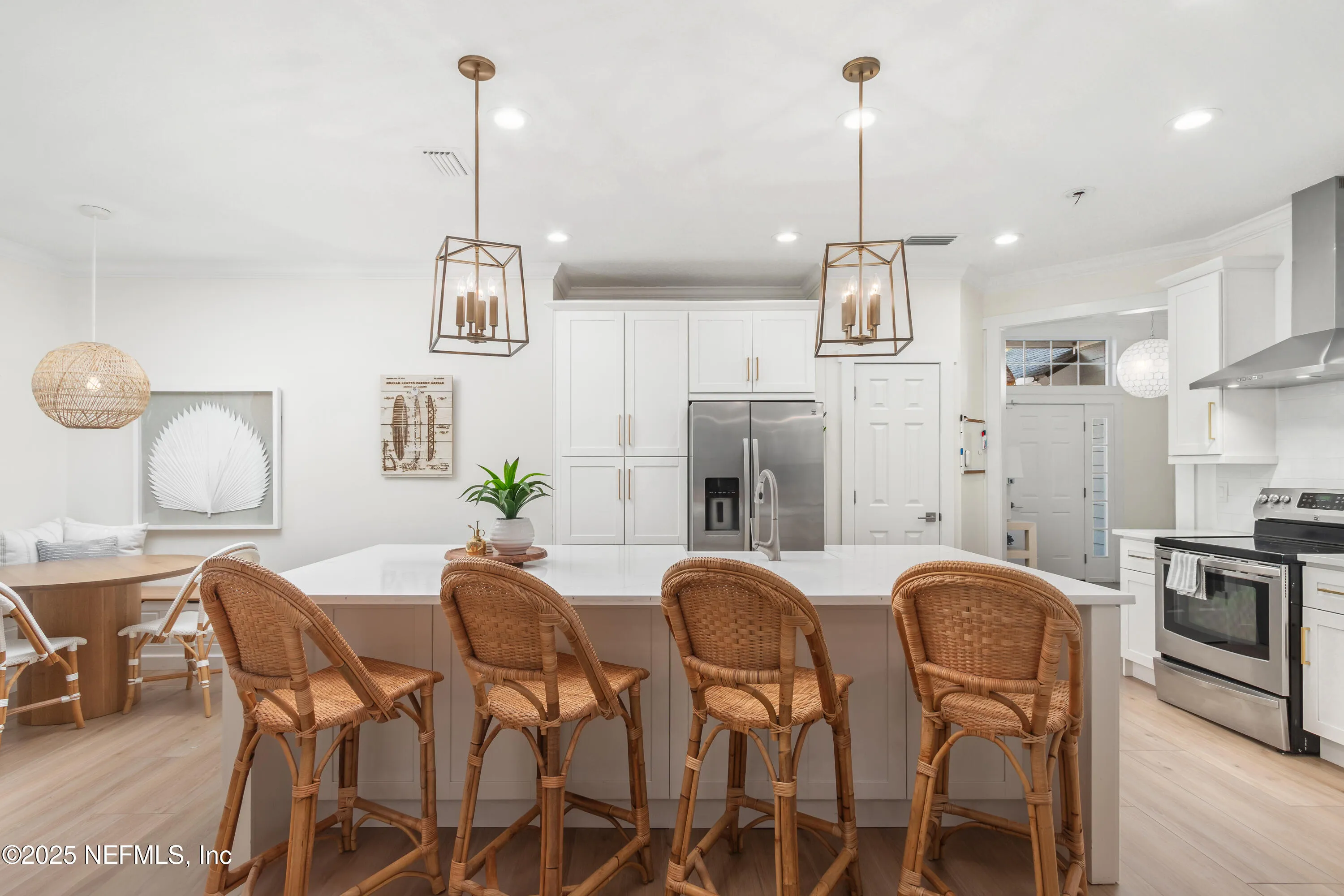 Jacksonville Beach, Florida 32250, United States, 4 Bedrooms Bedrooms, ,2 BathroomsBathrooms,Residential,Pending,94501