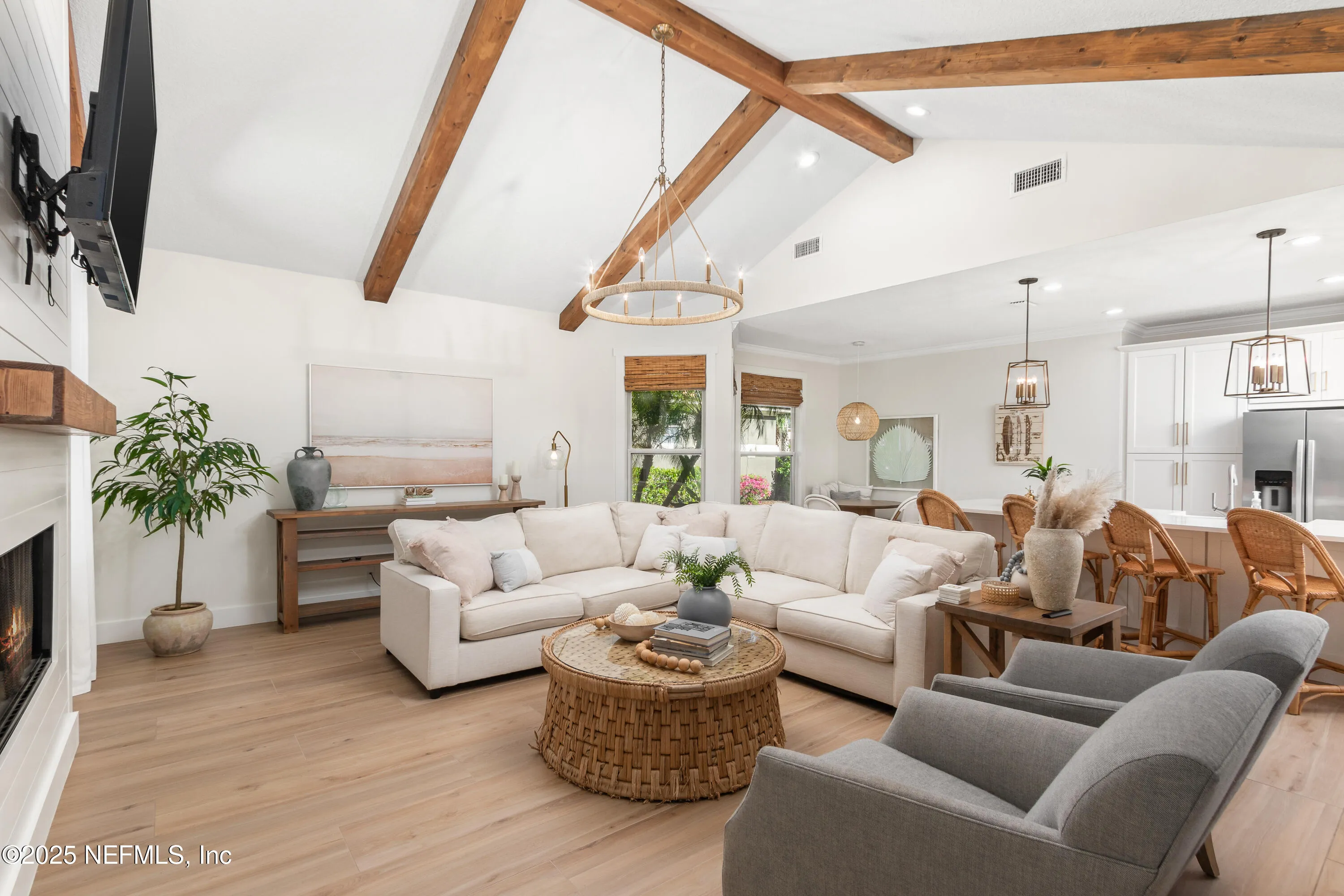 Jacksonville Beach, Florida 32250, United States, 4 Bedrooms Bedrooms, ,2 BathroomsBathrooms,Residential,Pending,94501