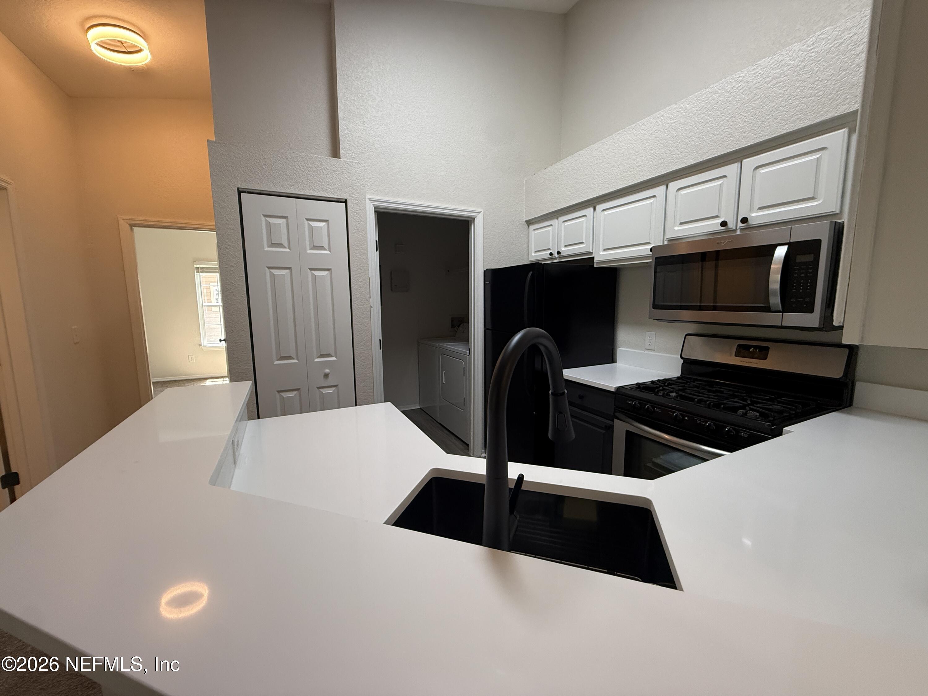 13810 SUTTON PARK Drive N 1220