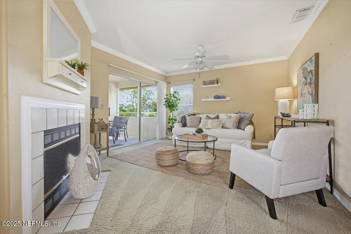 1800 THE GREENS Way 1908