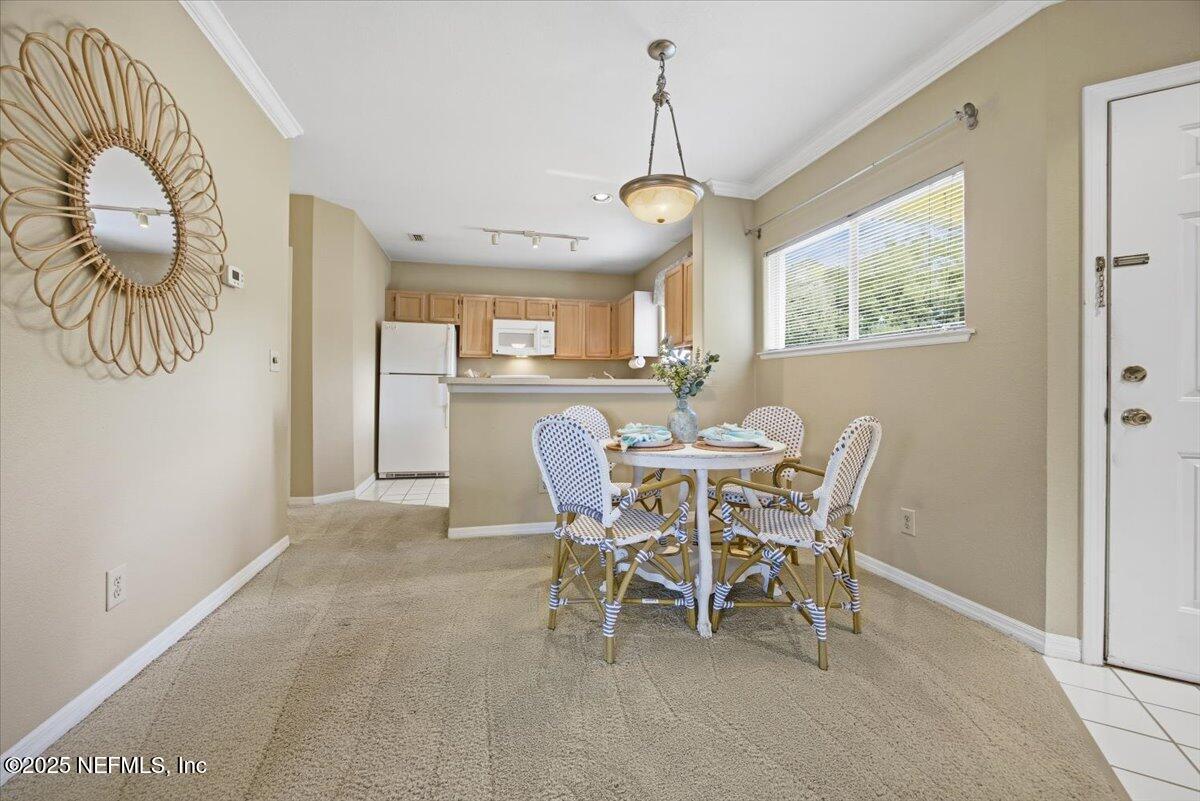 1800 THE GREENS Way 1908