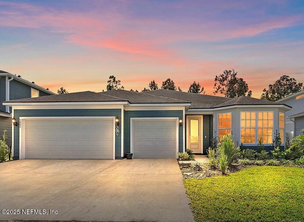 1002 ROOSTER HOLLOW Way