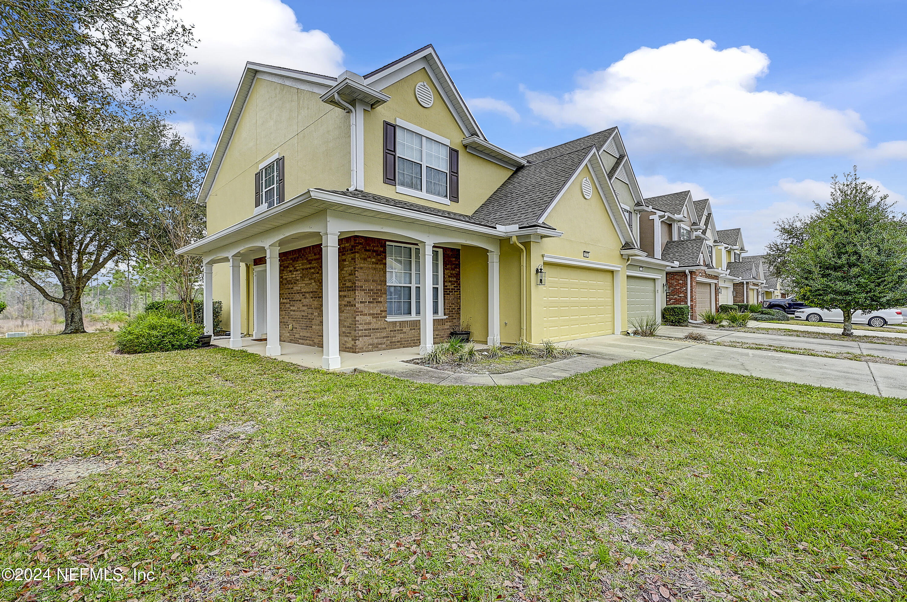 Jacksonville, FL home for sale located at 6337 Autumn Berry Circle, Jacksonville, FL 32258
