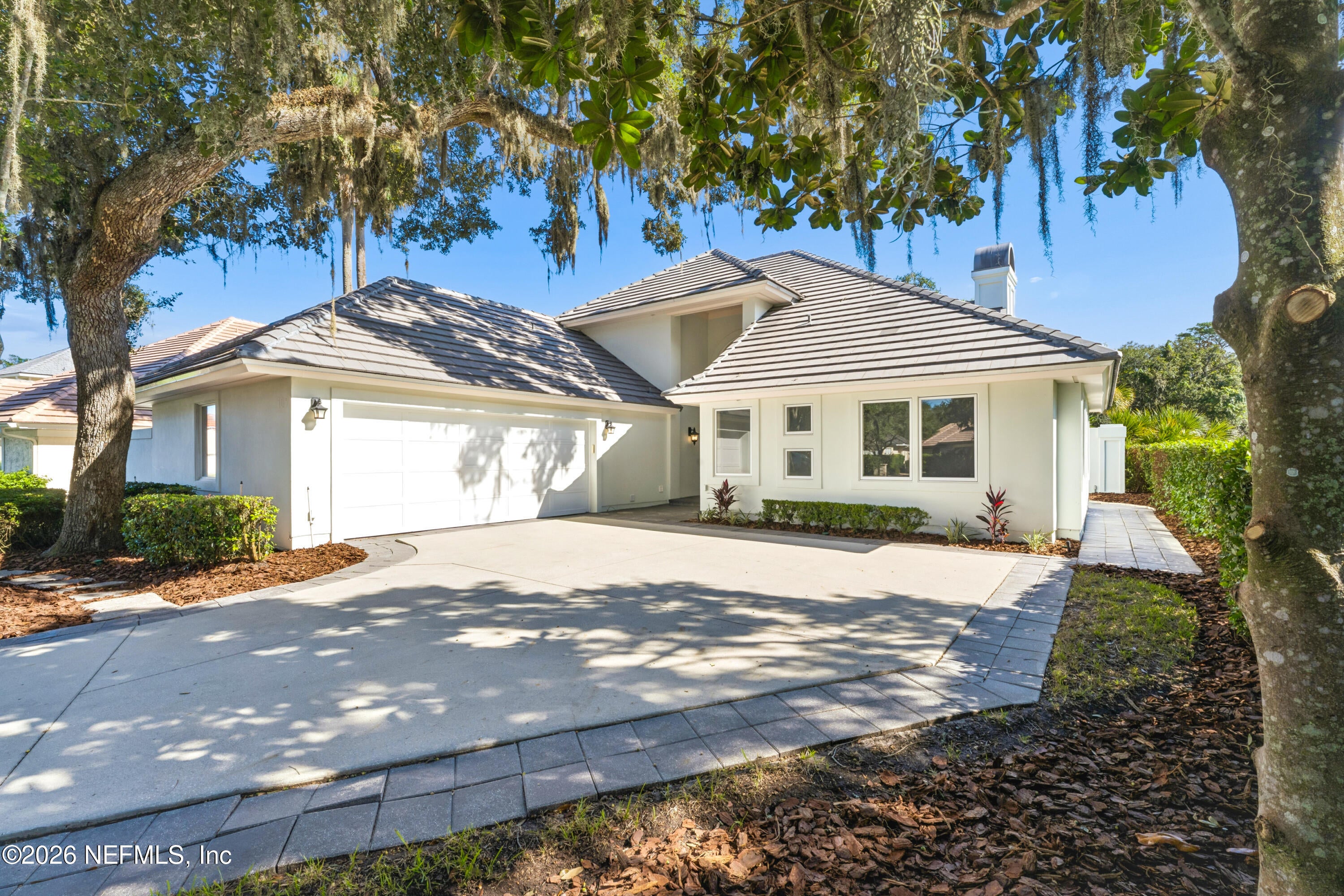 109 LAUREL Court