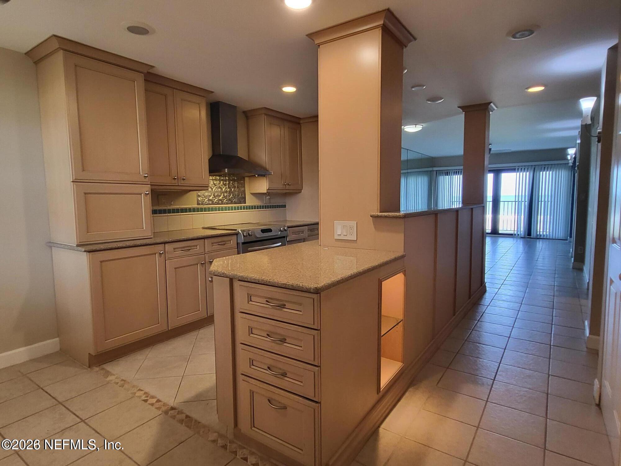 1901 N 1ST Street 203