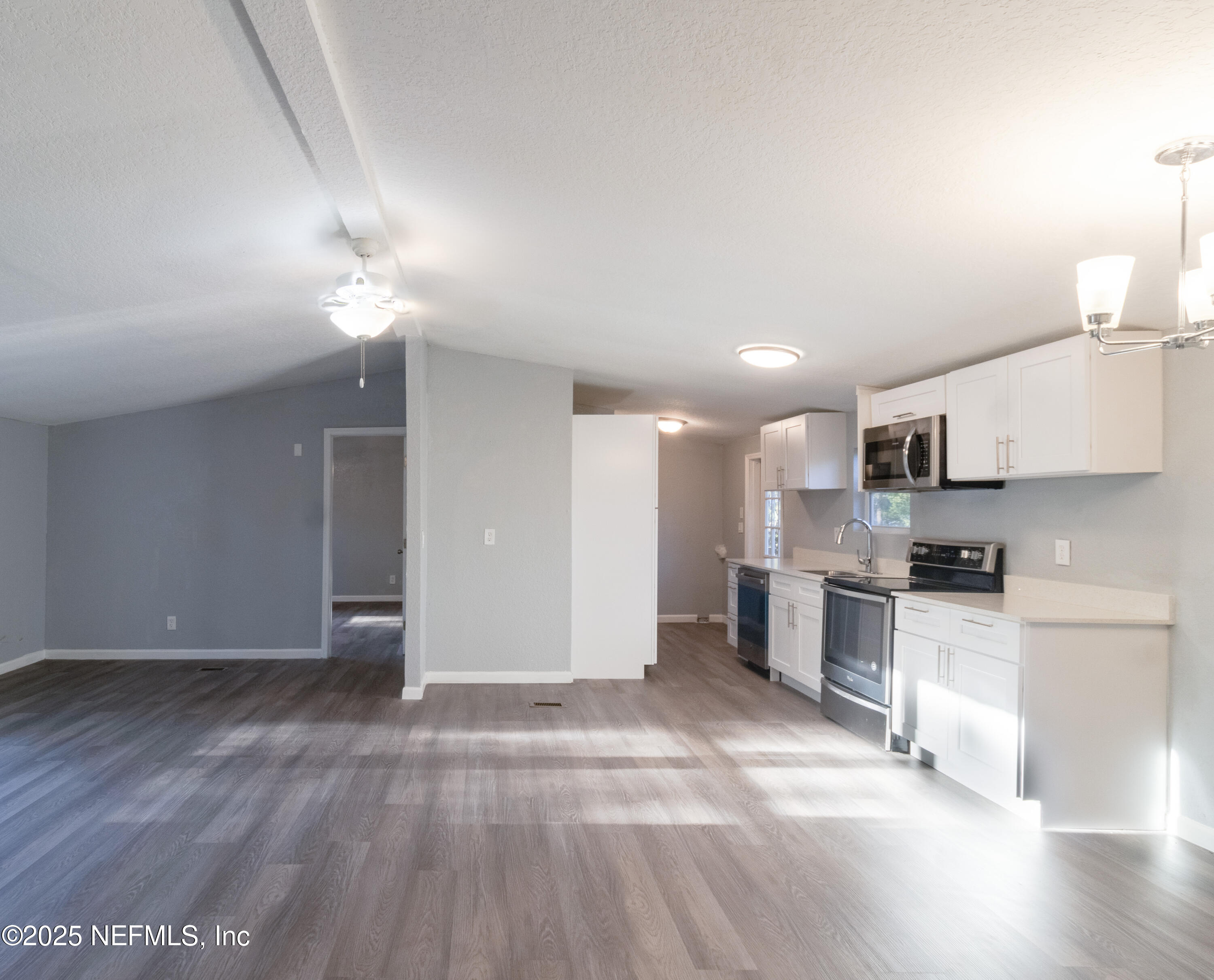 3245 BYO Road