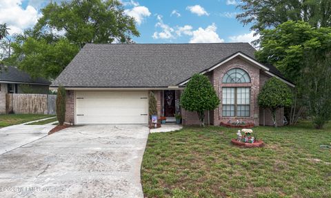 Photo of 2428 STONEBRIDGE Drive, Orange Park, FL 32065 (MLS # 2144067)