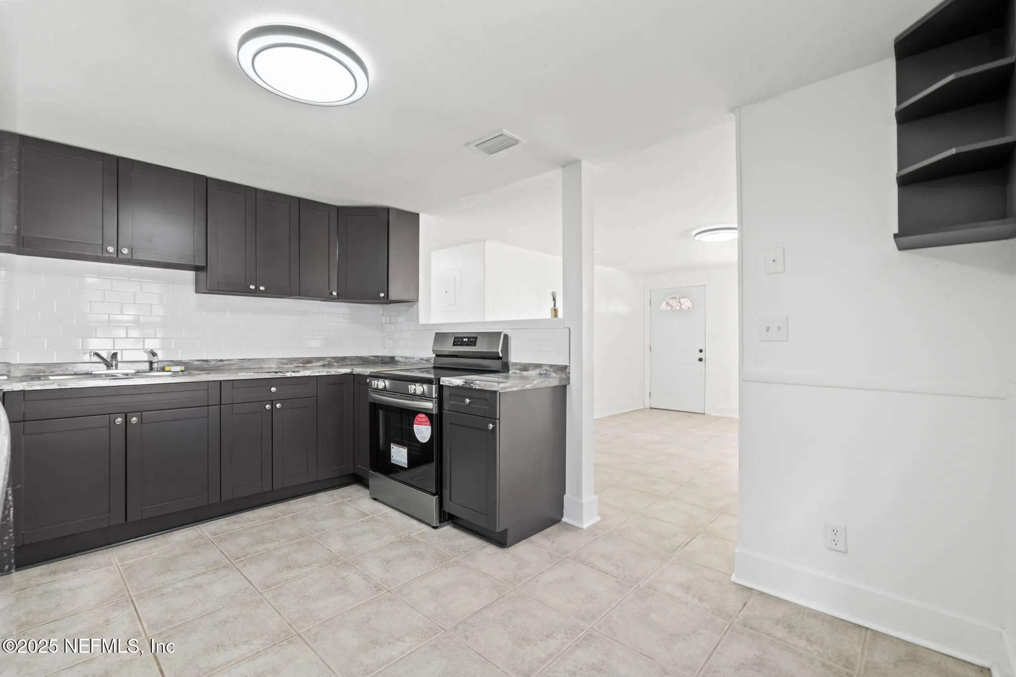 Jacksonville, Florida 32208, United States, 3 Bedrooms Bedrooms, ,1 BathroomBathrooms,Residential,Active,113904