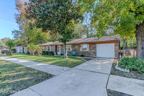 A home in Jacksonville