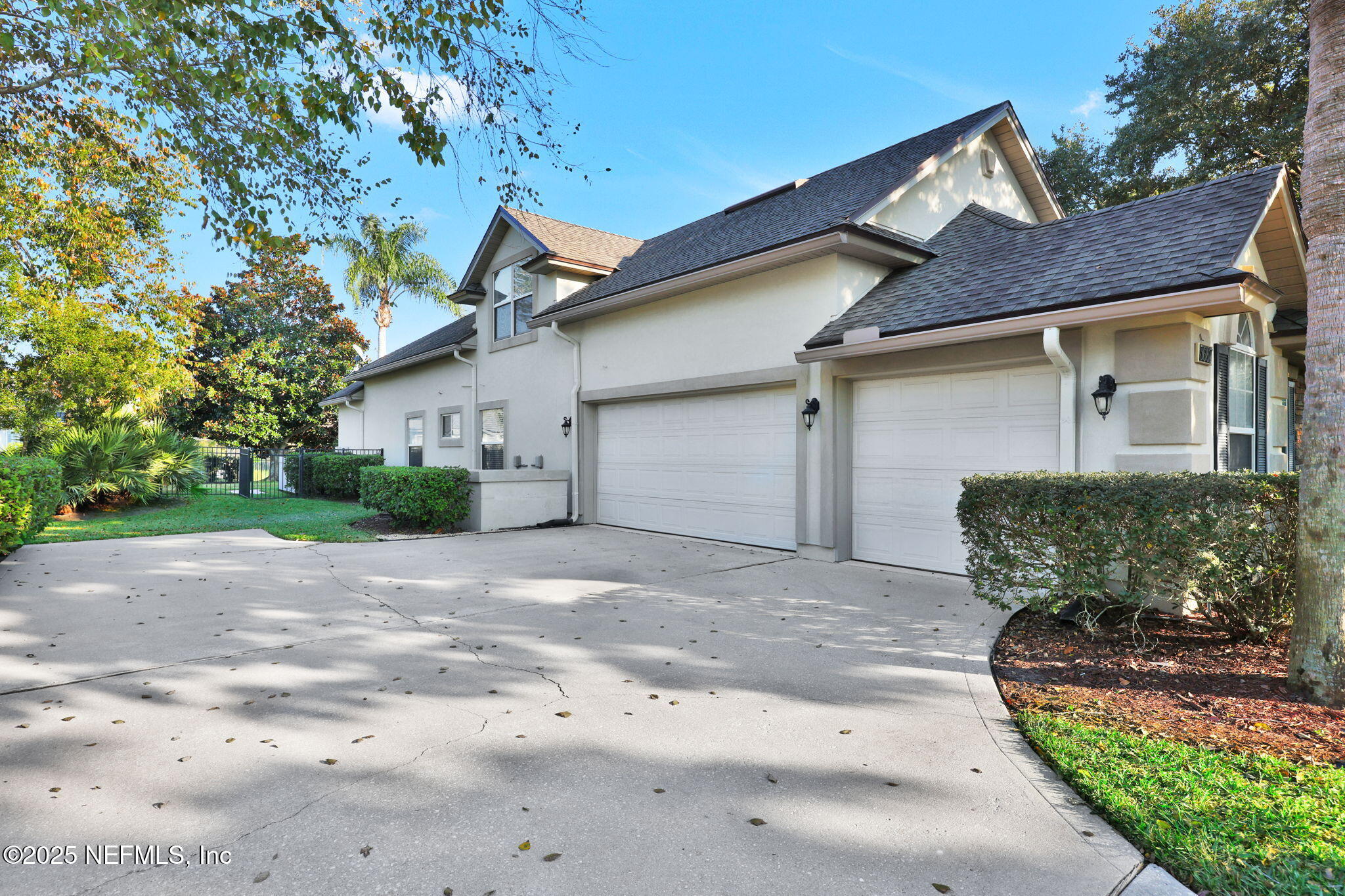 3667 CROSSWATER Boulevard