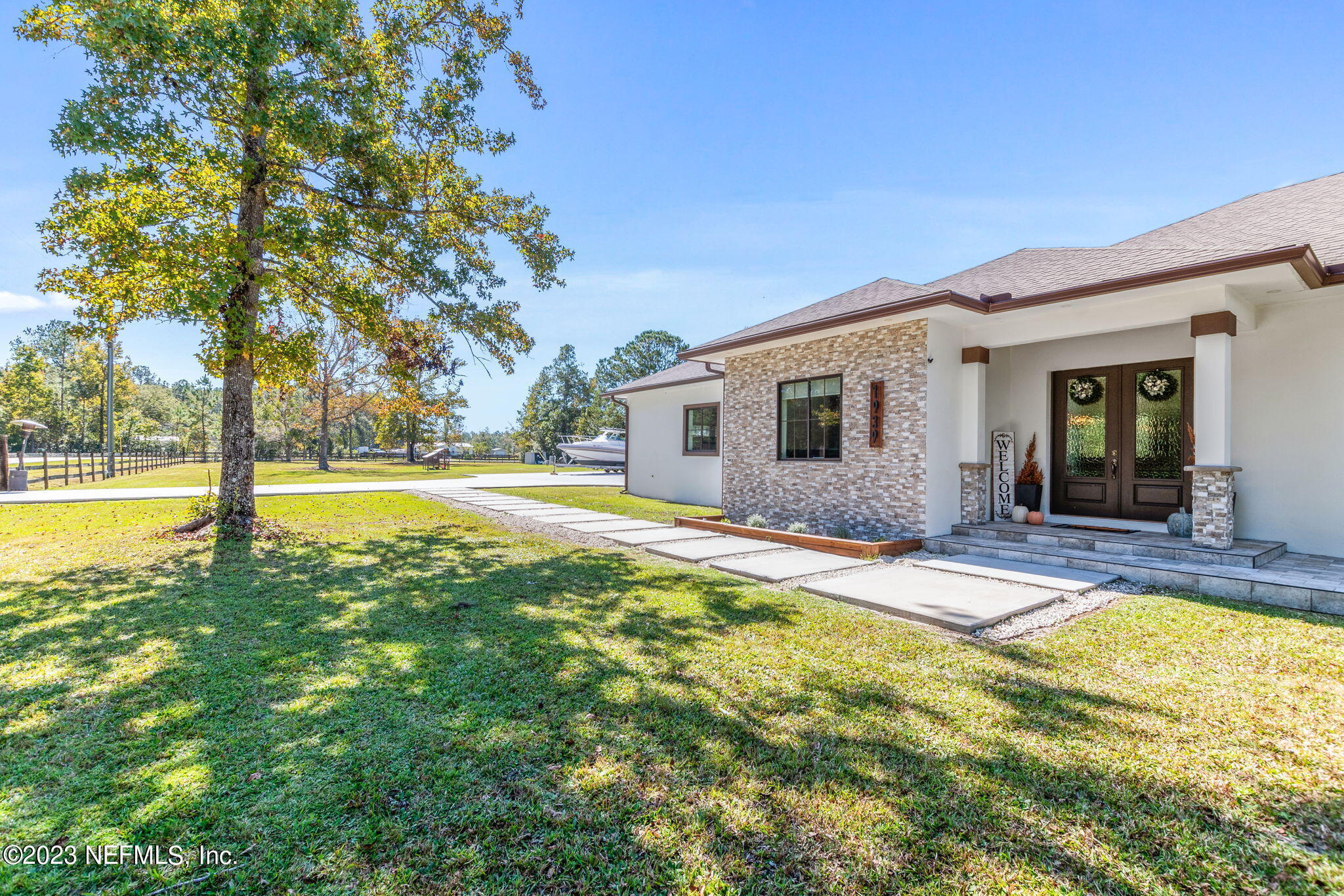 St Augustine, FL home for sale located at 1939 TOMAHAWK Road, St Augustine, FL 32092