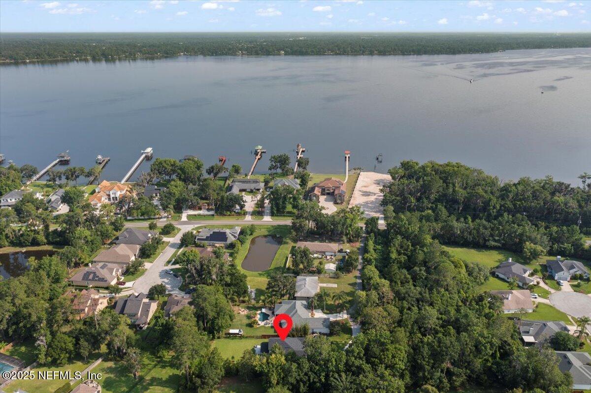 1790 N LAKESHORE Drive