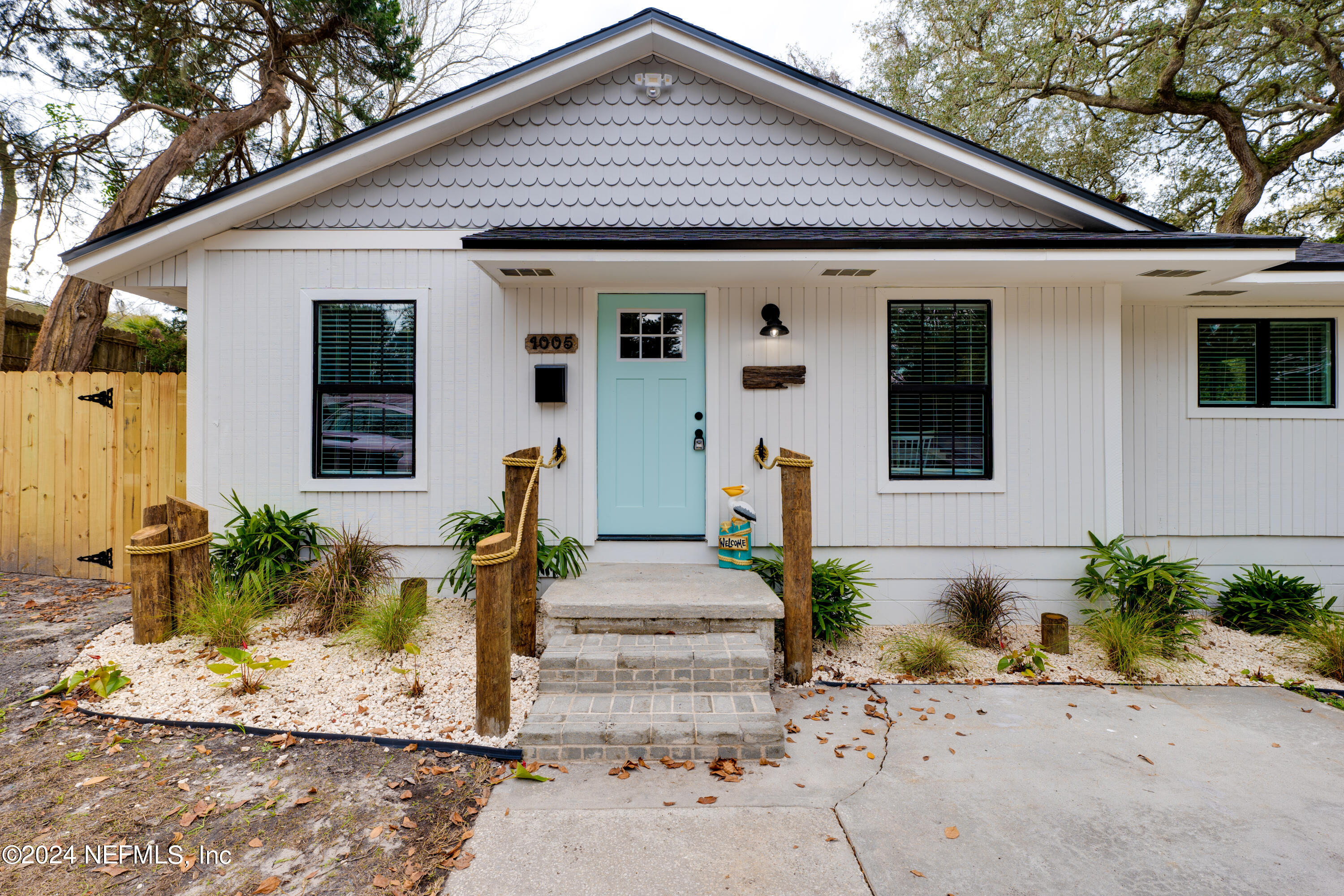 Fernandina Beach, FL home for sale located at 1005 Calle Corta, Fernandina Beach, FL 32034