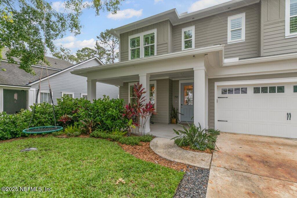 791 PARADISE Lane