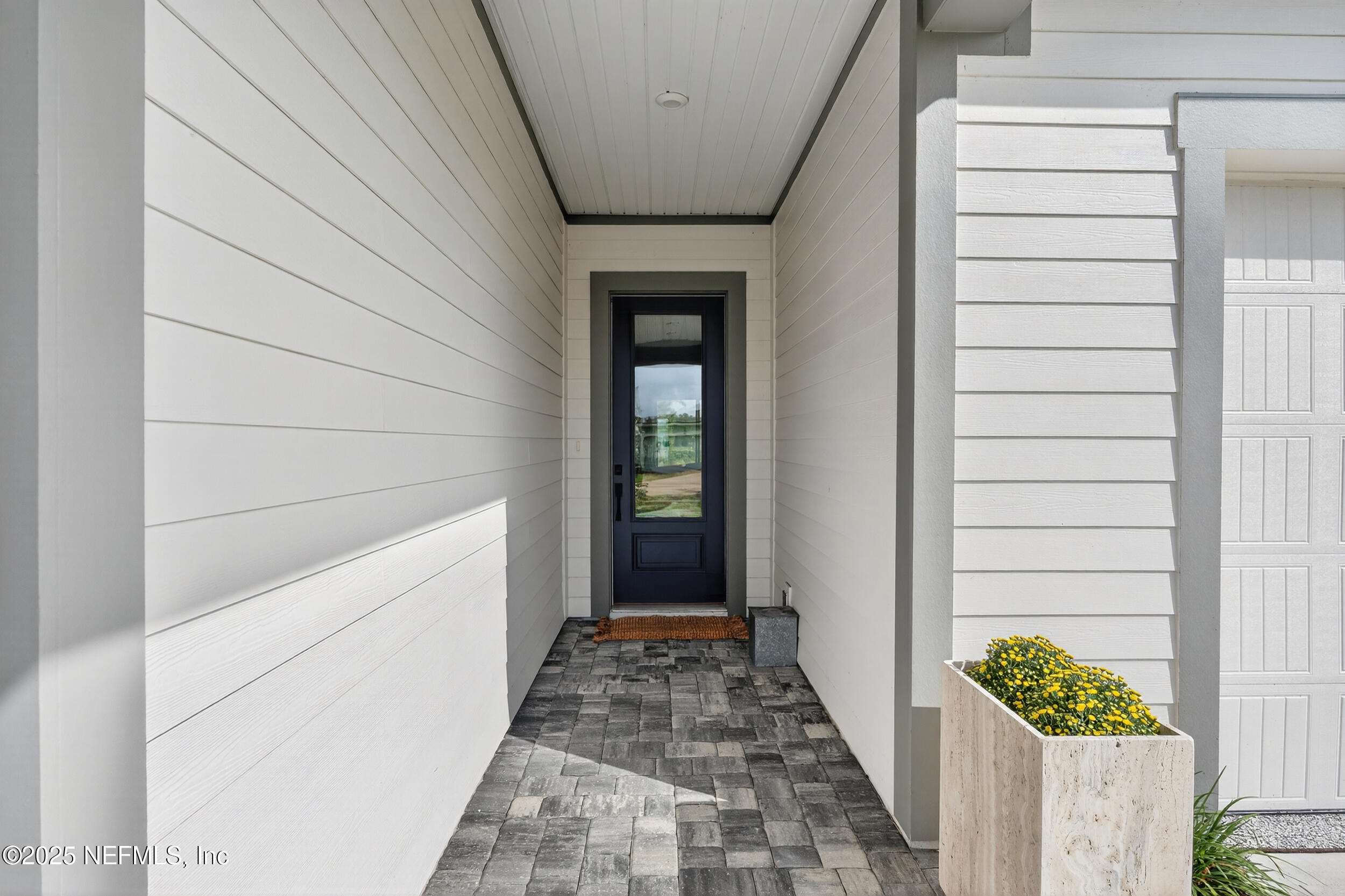 412 LADYSLIPPER Drive