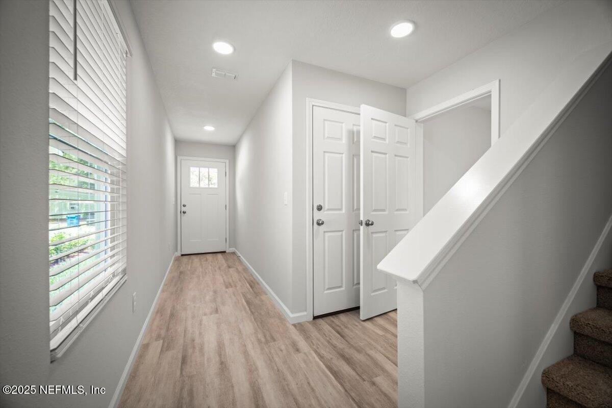 8914 FREE Avenue