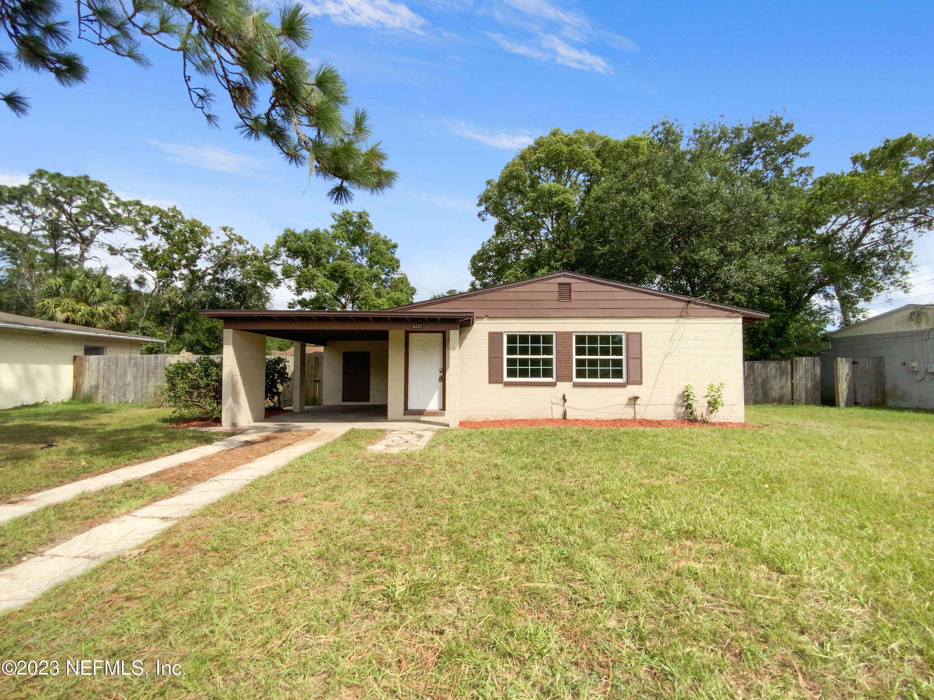 JACKSONVILLE, FL home for sale located at 6231 COMMODORE DR, JACKSONVILLE, FL 32244