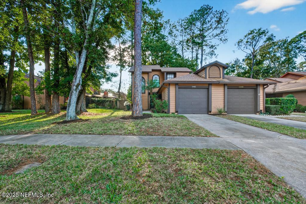 11442 SQUIRE WAY Lane