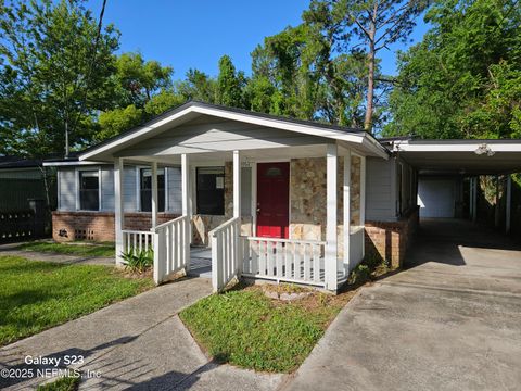9062 2ND Avenue Jacksonville FL 32208