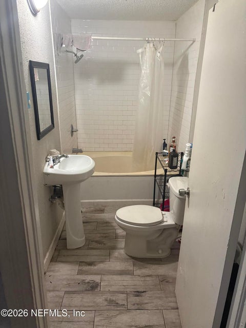 Photo of 3223 HUNT Street, Jacksonville, FL 32254 (MLS # 2162528)