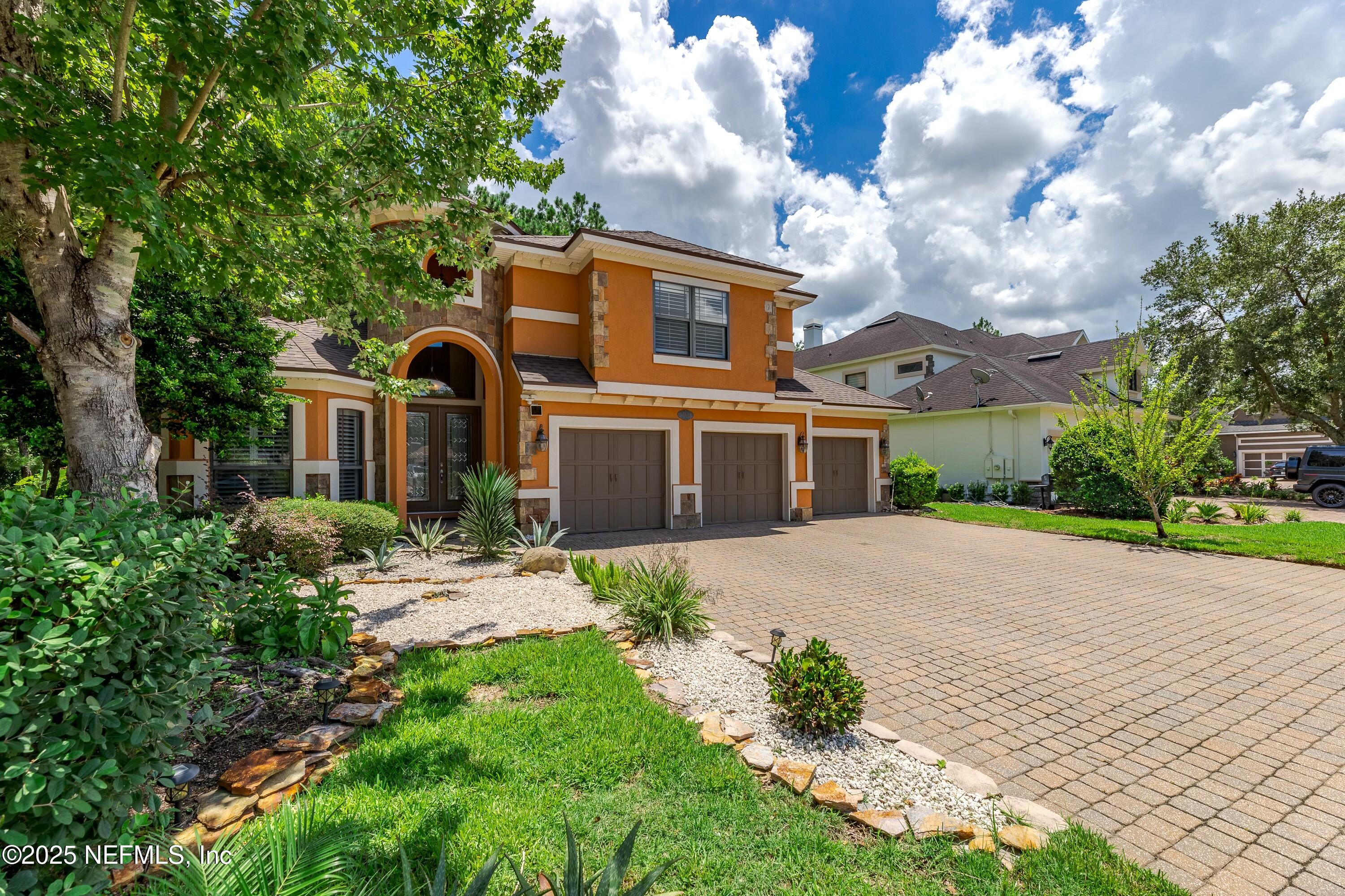 3611 EASTBURY Drive