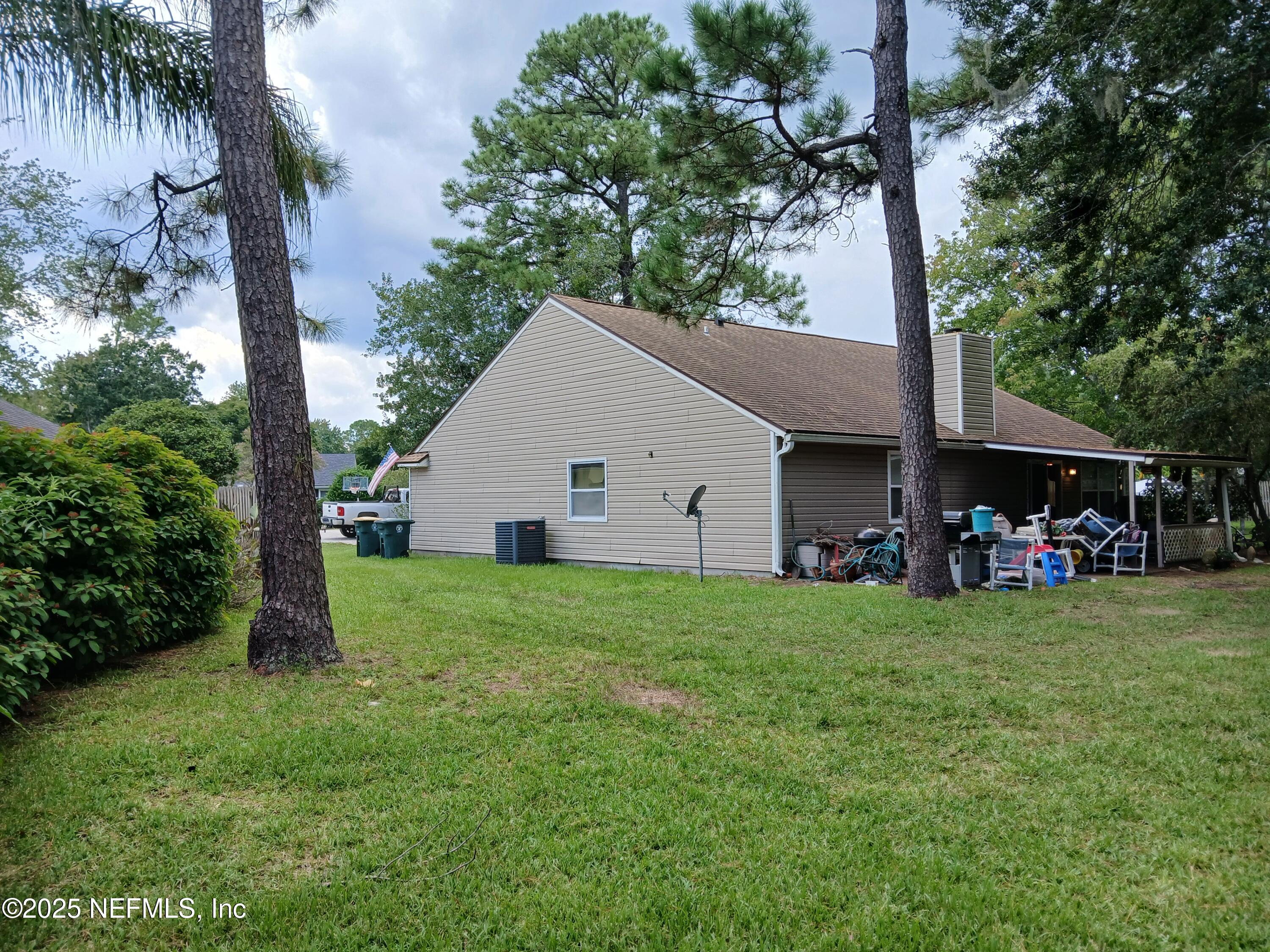 2867 ROCKFORD FALLS Drive N