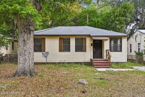 Photo of 459 W 65TH Street, Jacksonville, FL 32208 (MLS # 2137458)