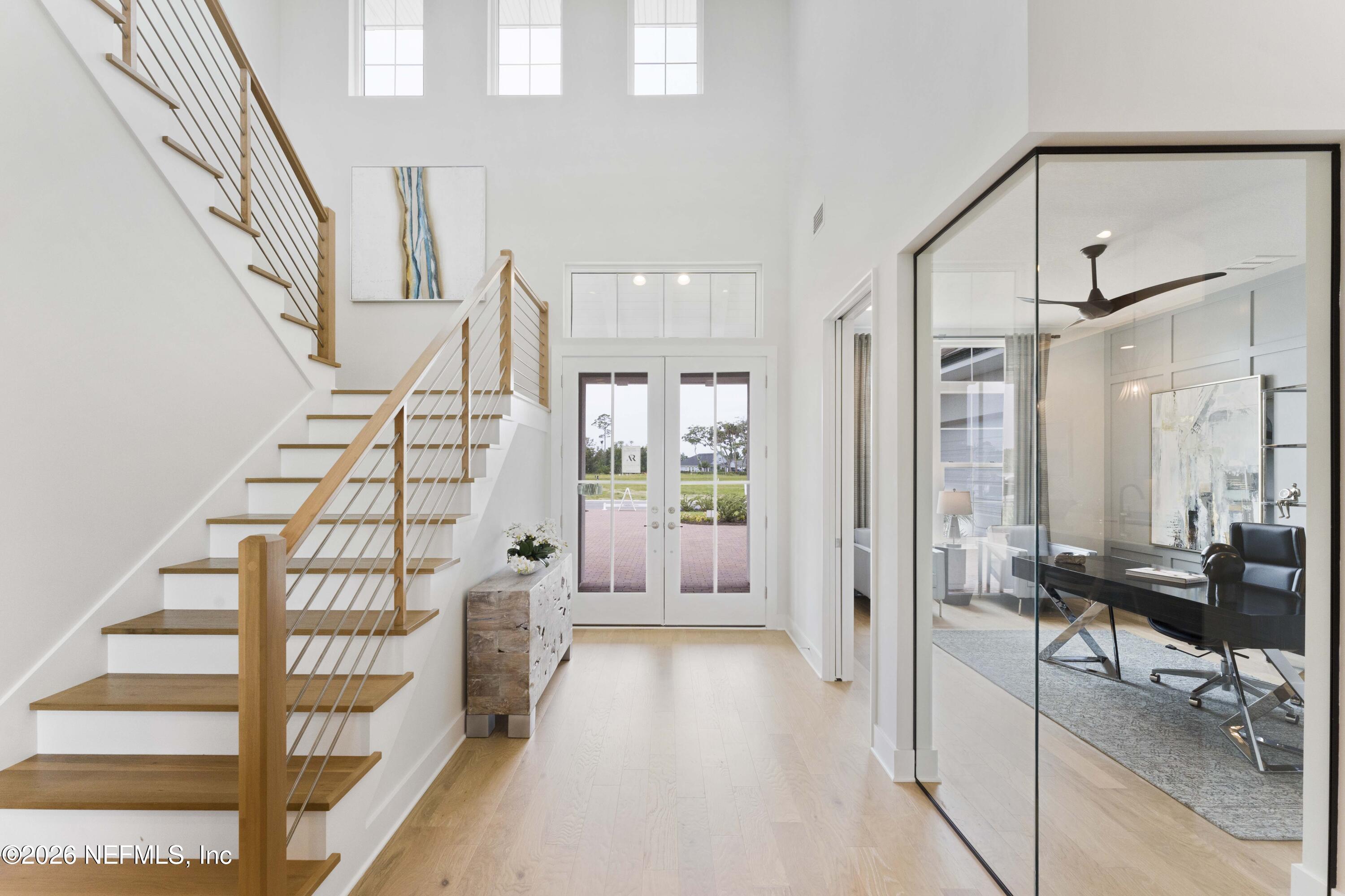 274 ROSCOE Boulevard