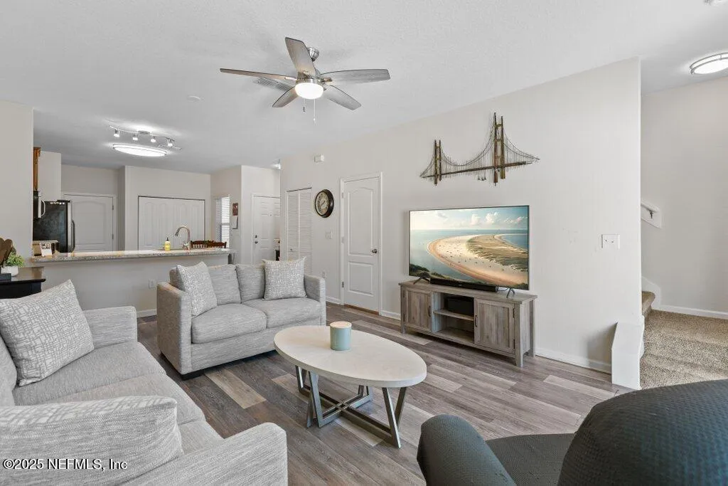 St Johns, Florida 32259, United States, 2 Bedrooms Bedrooms, ,3 BathroomsBathrooms,Residential,Pending,13891