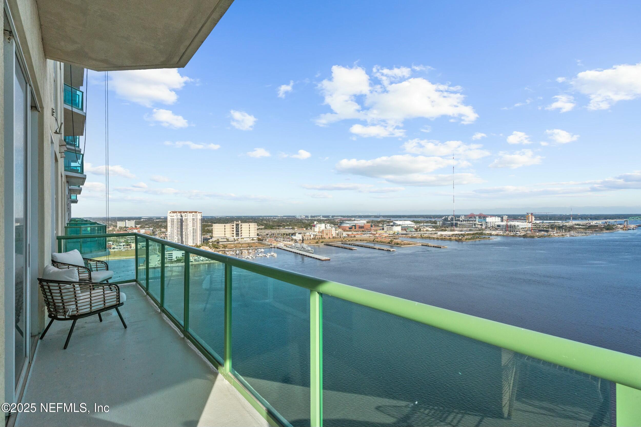 1431 RIVERPLACE Boulevard 2310