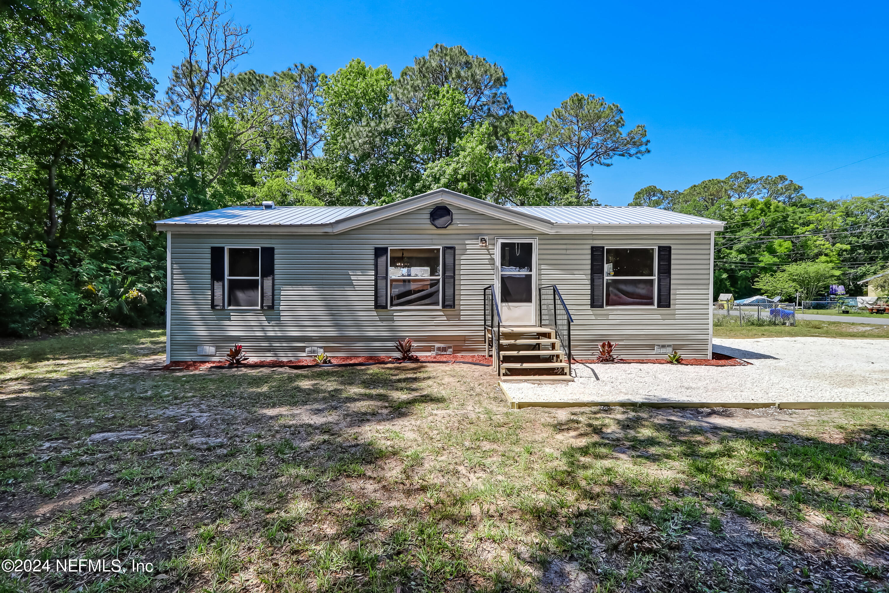 St Augustine, FL home for sale located at 1113 Butler Avenue, St Augustine, FL 32084