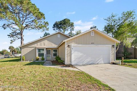 Photo of 11737 WATTLE TREE Court, Jacksonville, FL 32246 (MLS # 2143650)